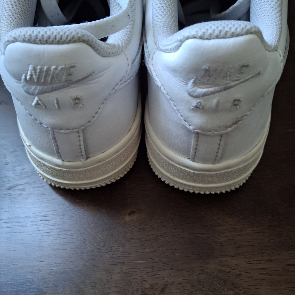 White Nike Air Force 1 Sneakers - Picture 5 of 5